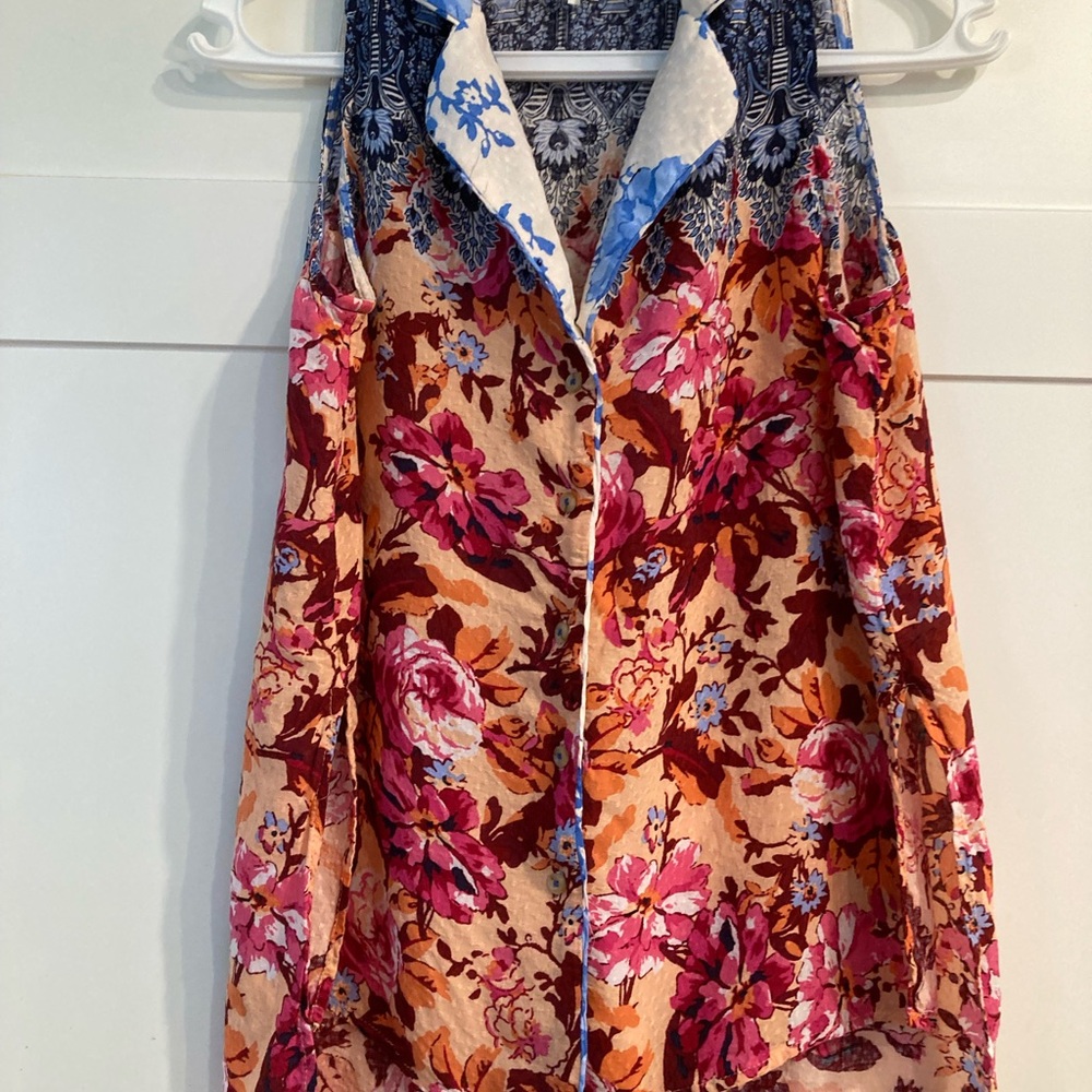 Anthropology Floral Button Down Sleeveless Top - Multicolor
